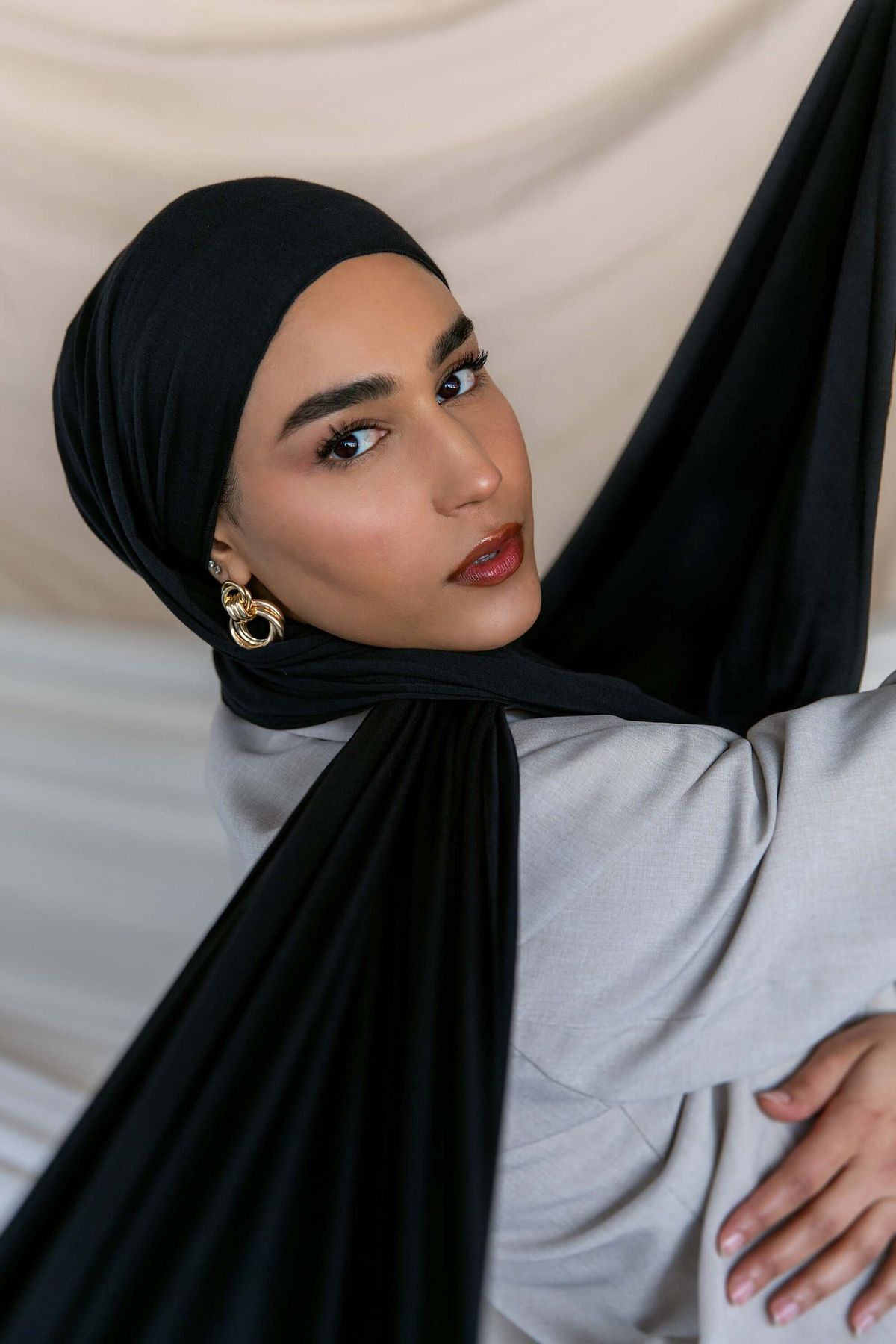 Hijab Jersey - black